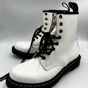 Dr. Martens 1470 White Leather Combat Boots with Black Laces Size 9